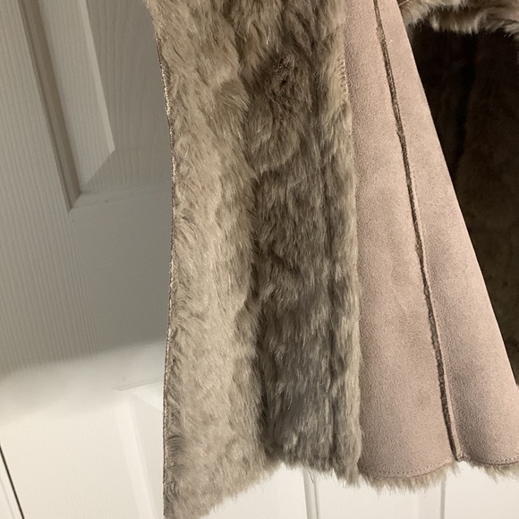 Magaschoni Faux Fur Shearling Open Vest Western cowboy tribal jacket Brown Small - Picture 7 of 9